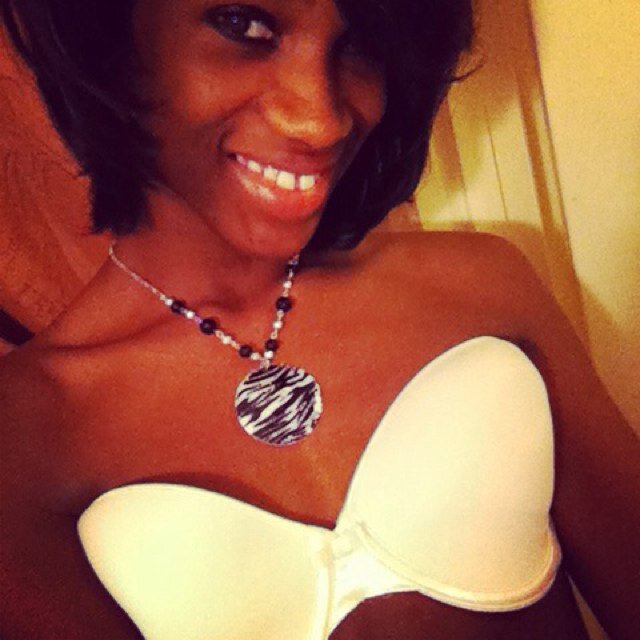 Ig: @gorgeousjut Kik: @gorgeous_jut :D