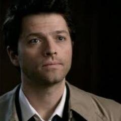 New account for @LittleNerdAngel. My job is to protect the Winchesters, no matter what. V1: { With @IronSaltRounds | Gay | Multiverse | V2: #Single V3 #Single }