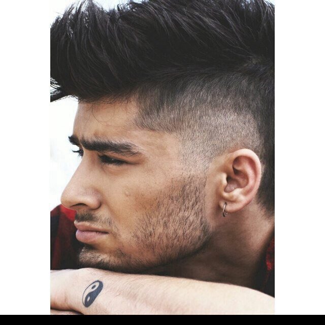 Hello :) This is my private accout, you can read more about it at instagram: Zjmalik1993.
Just close your eyes and enjoy the roller coaster that is life :) x
