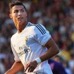 Habblet: Christiano.Ronaldo.O.F.C