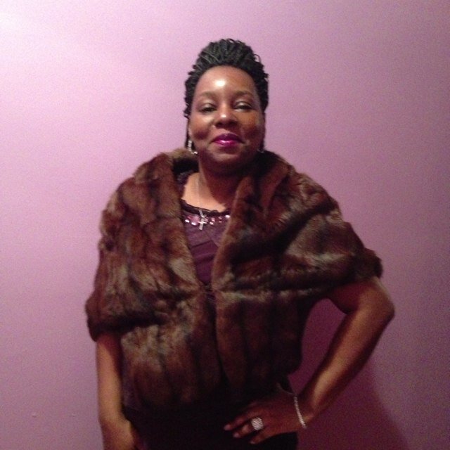 cashloverco93's profile picture. Owner of Midtown metro landscape and  work at Lincoln Medical! Currently in the working of owning a Laundromat in the Bronx!