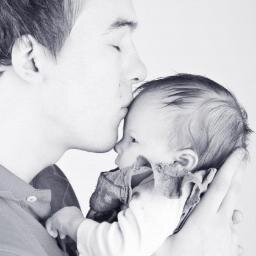 dennishedback's profile picture. Smått besatt av det enkla. Gillar riktig mat och datorsystem som bara gör det man bett dem om. Snål på alla sätt och vis.