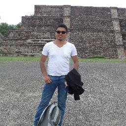 Profesional de Relaciones Economicas Internacionales; De la Universidad Autonoma de Colombia