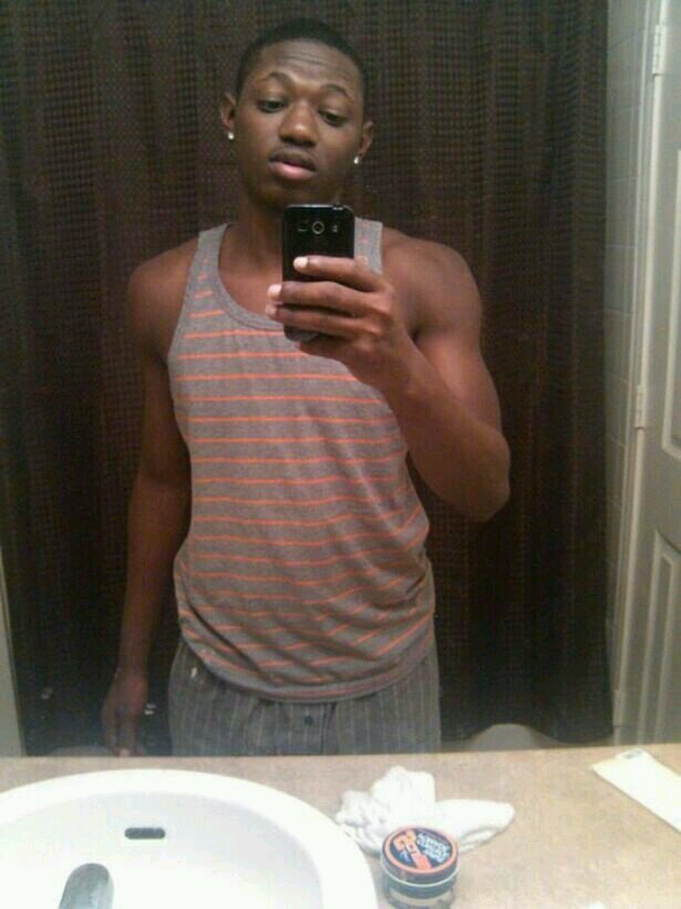 hotchocolateboi's profile picture. 