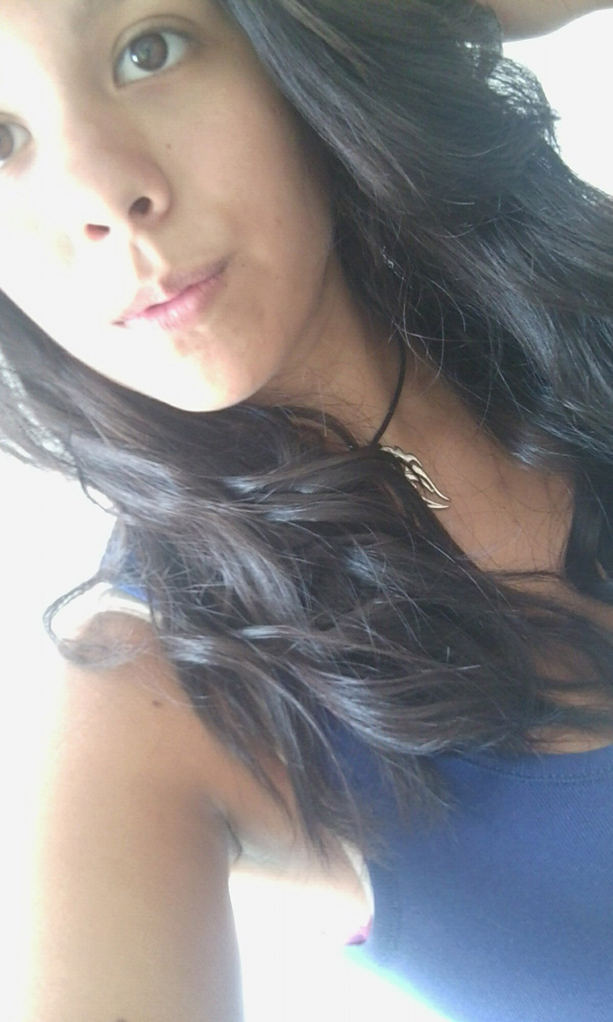 I'm crazy. I love Music and dance.
I love punk-rock. I speak English Italian and Spanish. I like talkinig