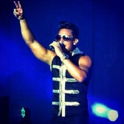 Fanatic@s del @Elteamone y de @aranone