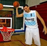 Maestro, Entrenador y Ex jugador de Baloncesto