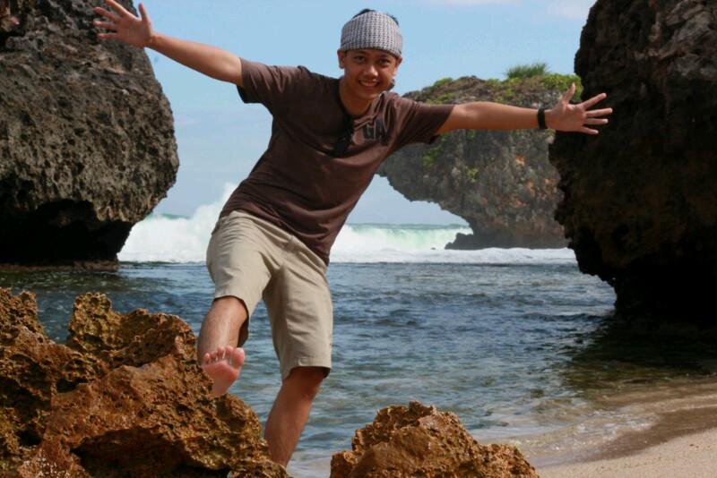 Man Behind The Scenes  || FEB UNDIP '08 || Opr mgr CV. Karya Kencana