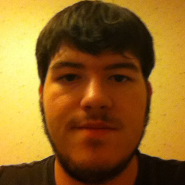 Employee of @FoxCredentials. Top slayer and head coach. Follow me and I will follow back! My xbox live gamer tag is MeLLoH CRN dont be affraid to hmu.