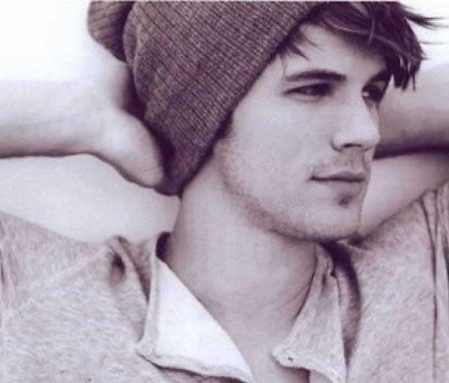 Jamesjackson12Y's profile picture. 