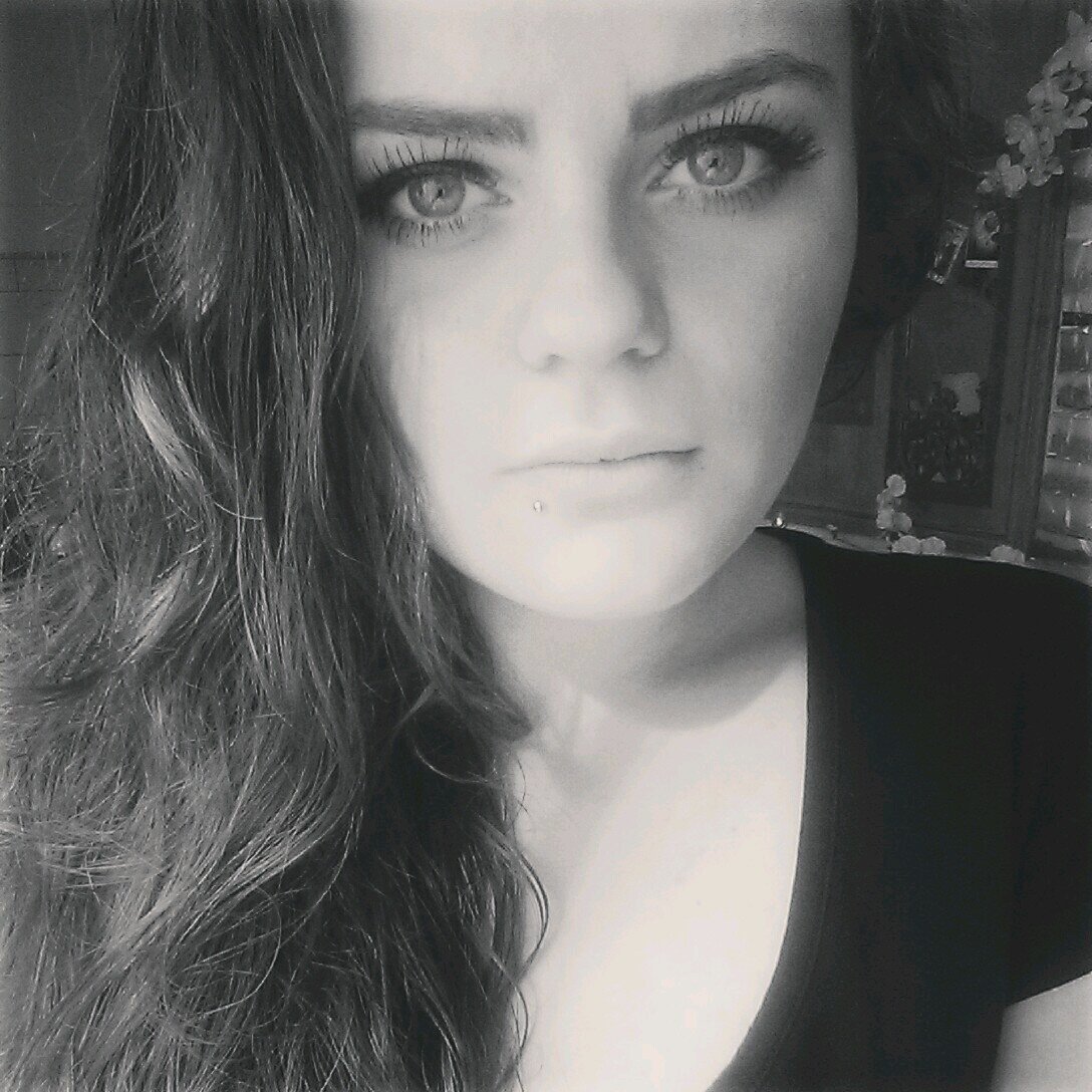 xAzzaAbdelHalim's profile picture. Singing & Acting. 
Friends & Family.
Love, Hope, Music & Faith.
Making the best of life !
You make my heart beat.