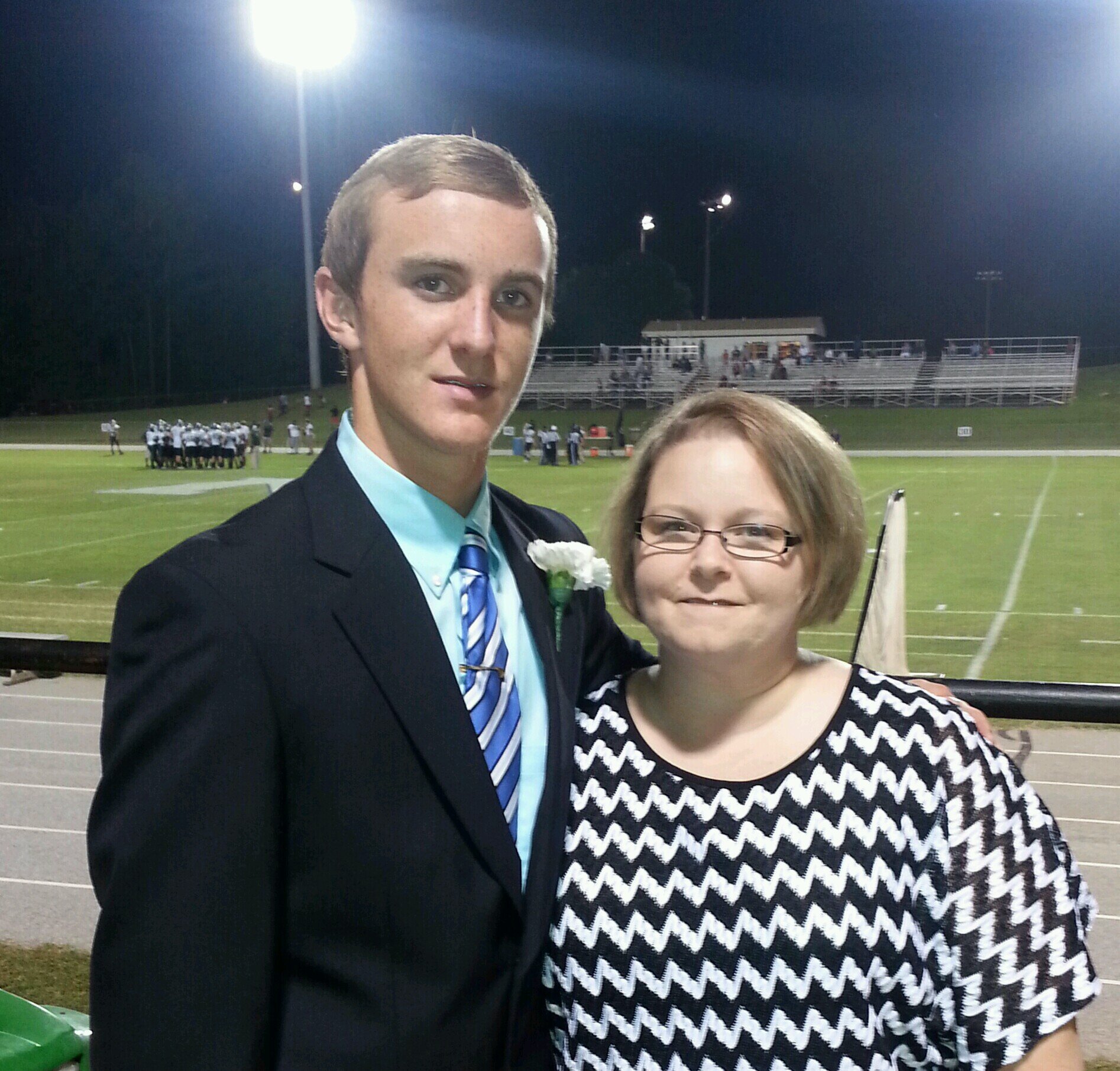 ambusby10's profile picture. 