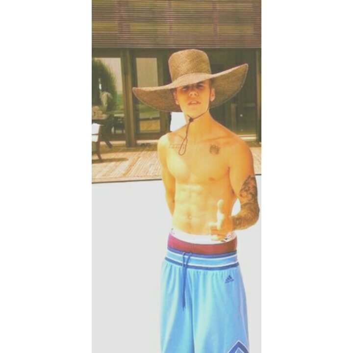 wannafuckjustin's profile picture. Dominican belieber klk