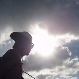 Andres torres! 18 añitos dedicado al Arte urbano (Y) amo el rap *-----* es mi life http://t.co/7ciqeHIxNU 
http://t.co/A3iNQFyqRg Pregunt