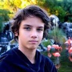 Cómo quieres que te quiera, 
si te quiero y tú, 
no quieres que te quiera 
como yo quiero quererte