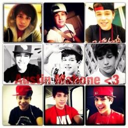 Hi! Im KaraJo You Should Follow me Ill Follow You Back :)  MAHOMIE FORLIFE 3