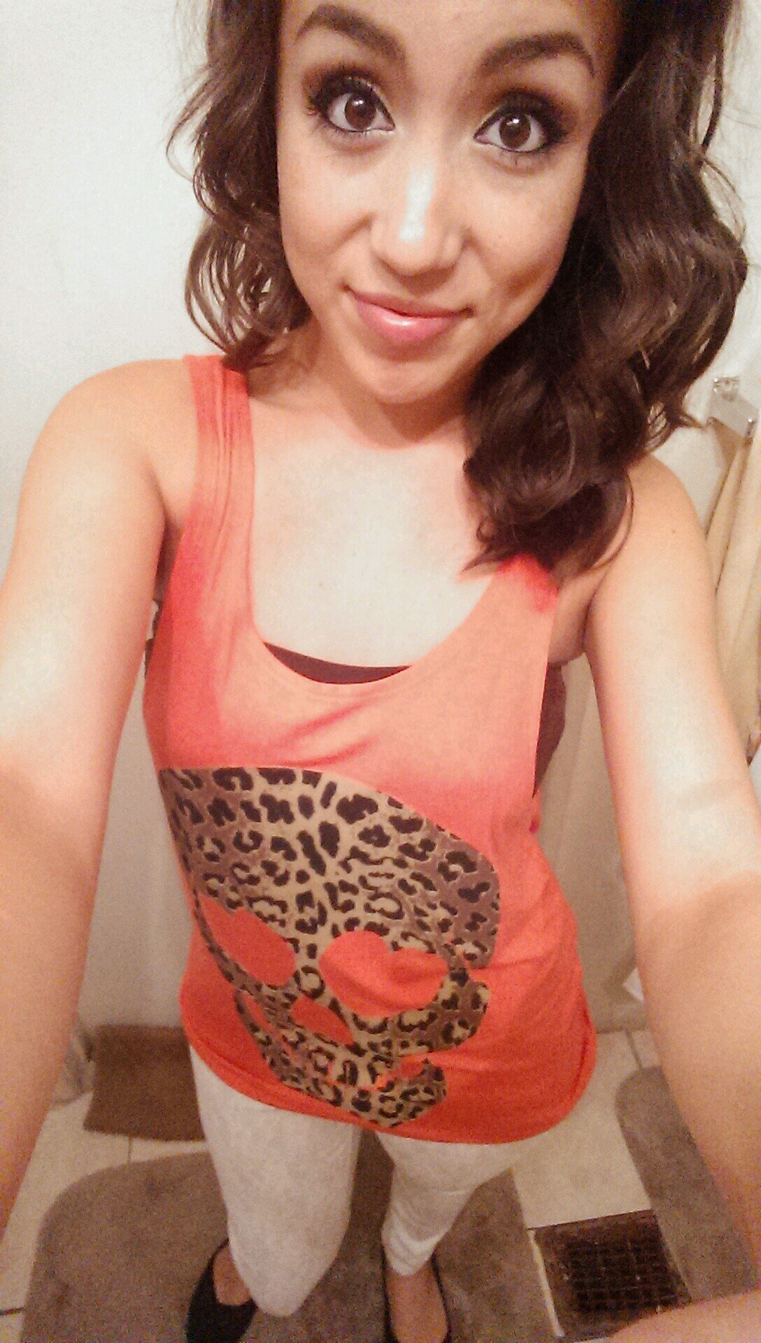 CSHS | 2013 | Cali born-Vegas raised | instagram: elieelovee | Snapchat: eliee_lovee | Real Eyes Realize Real Lies