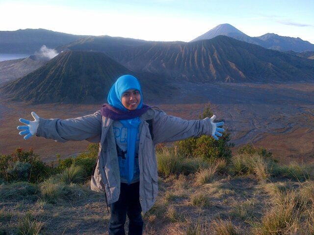 Elisa Rusnita|Icha |