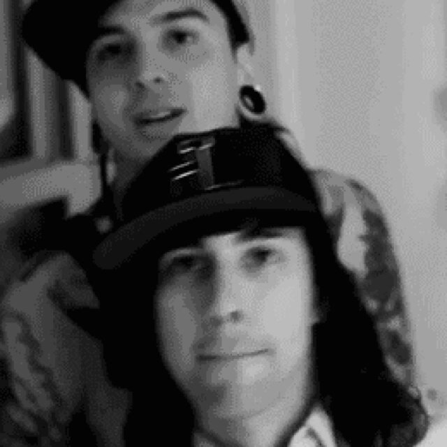 this is the official twitter page for the hardcore shipping of vic fuentes and tony perry follow me if u ship it and join the puentes cult that is life