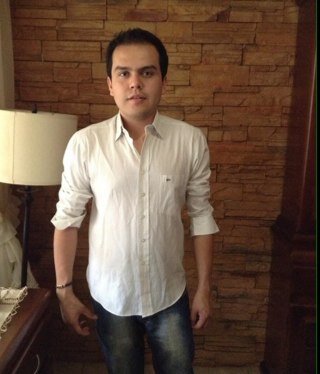 ernestyher's profile picture. 