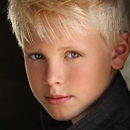 Singer/songwriter/guitarist. FaceBook: thecarsonlueders #LOVEMYFANS!
https://t.co/qKDuWBRJDO