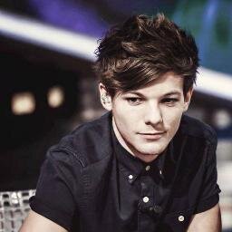 I love 1D ♥ I'm a true DIRECTIONER and living in VietNam. If you're DIRECTIONER. Hey! follow me and I will follow back ;) :* Love you, guys
