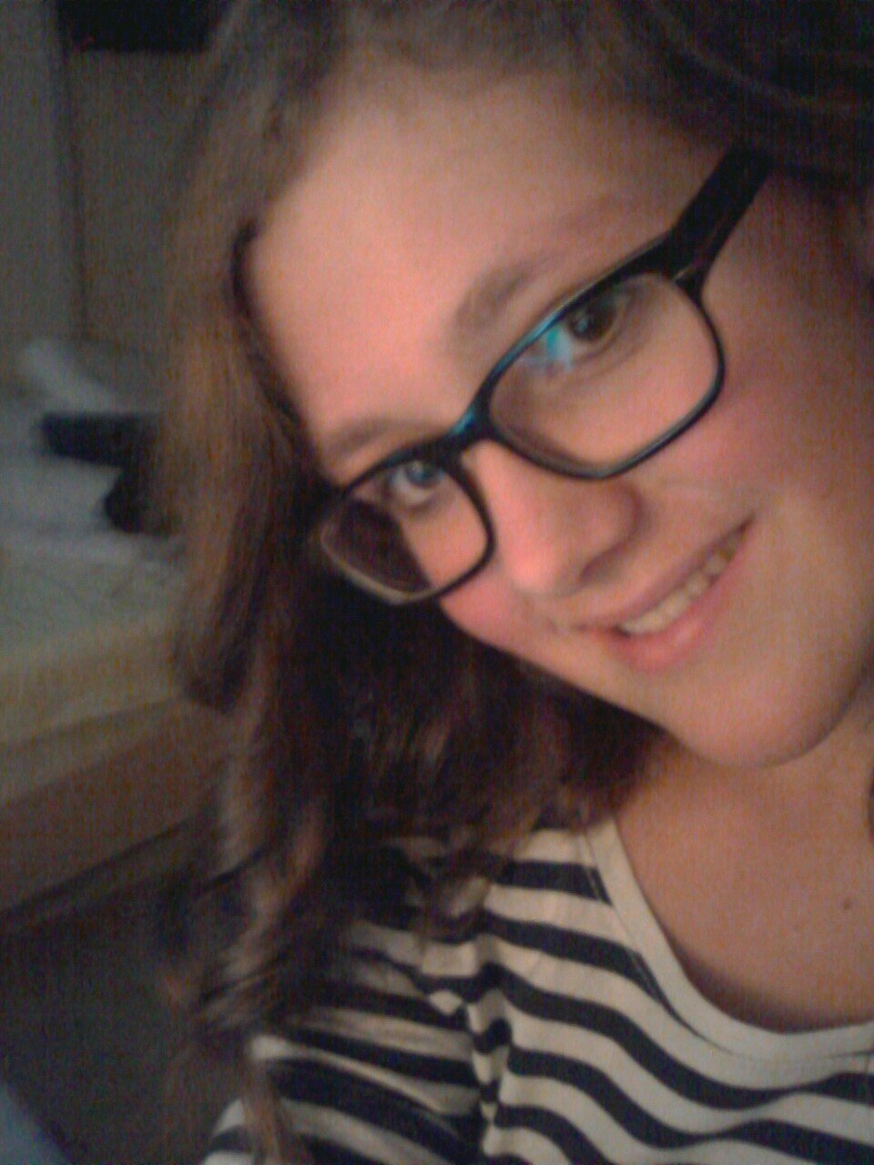 In mijn vorige leven was ik een steen, henk de steen. Nu is henk dood en leef ik.. dus moet je het met mij doen;) ik hou van jouu! xx naomi
