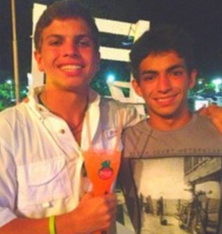 arturosv22's profile picture. 