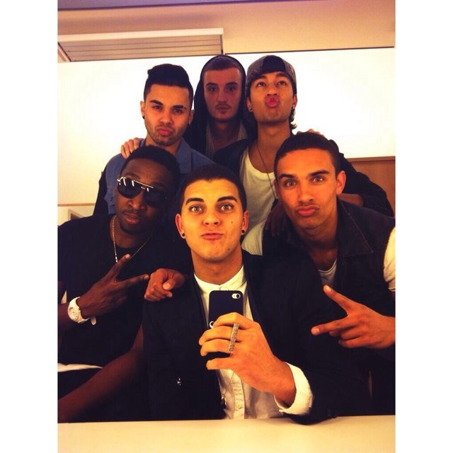 6/6 Kia Ora. Here to support the New Zealand boyband @TitaniumMusik Haydn, Andrew, Jordi, TK, Zac & Shaq. 24/08/12