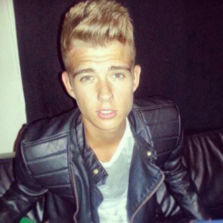 levisneijders's profile picture. hoi ik ben levi . no matters what.✌