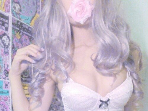 ☹♡call me princess loner☹♡ // {23/11}