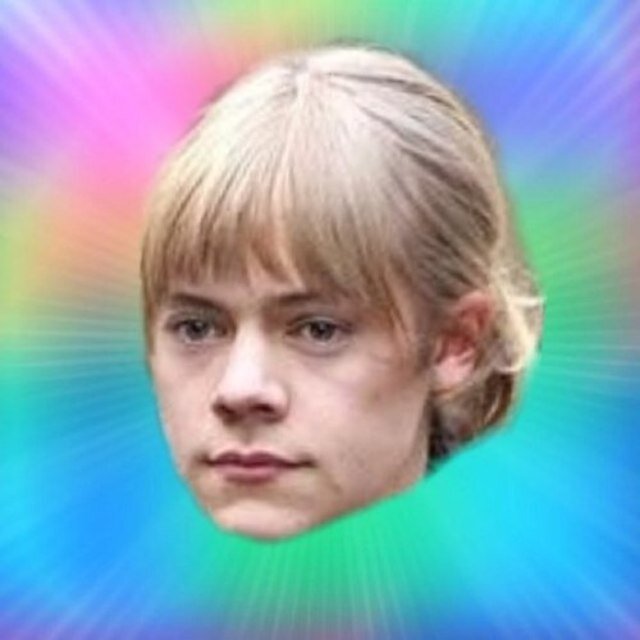 FOLLOW @nicolefthes 
PLEASE SINCE YOU GOT THIS FREE FOLLOW SHE FOLLOWS BACK MWUAHH XOX