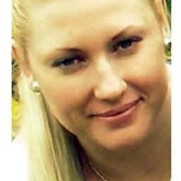 jullycristyna's profile picture. 