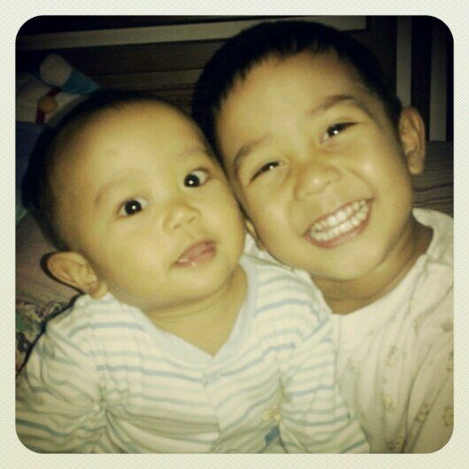 futhire's profile picture. 