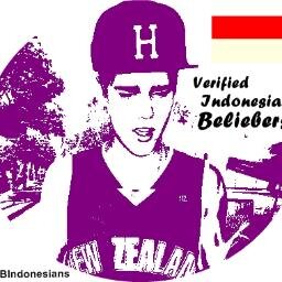 We're tweeting about Bieber's recent updates, doing games, quiz, and many more. So, follow us! ♥;)