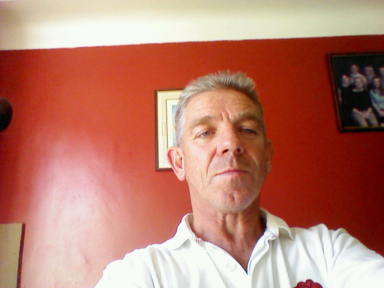 move from a building site to start my own business called AA building repair service . If you have old house or premises let me rip it out so you can start