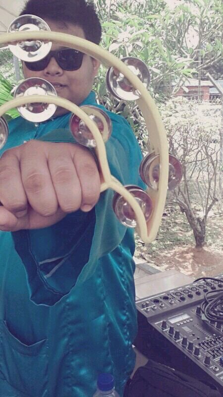M. Qhairul Irfan | 16 y.o | Desso Band & Marka Band id wechat - kumbang_terlepas