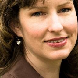 myblisskiss's profile picture. Bliss Kiss™️: Your ultimate nail care and manicure solutions, featuring Simply Pure™️ nail oil & Simply Peel™️ latex barrier