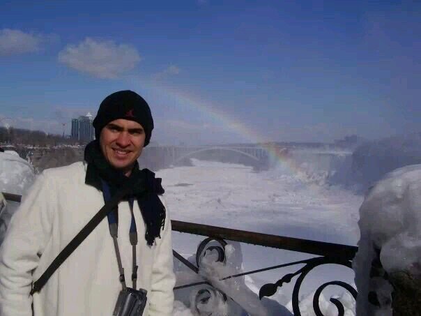 amra_2010's profile picture. 