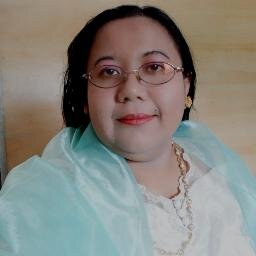 Ambisius,Pancasilais, sedikit religius, demokratis, moderat, sedikit otoriter namun banyak kasih,  Tapi yang pasti selalu jujur dan berkata apa adanya.