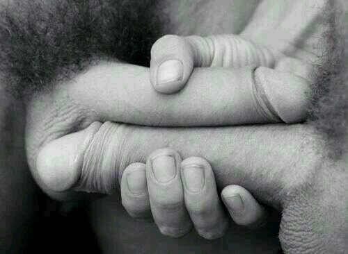 im bisex.. im like more to gay. im flexi top.. disini saya ingin mencari teman berborak.