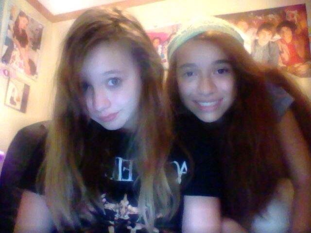 I am a person........i like to eat........and i love black veil brides.....