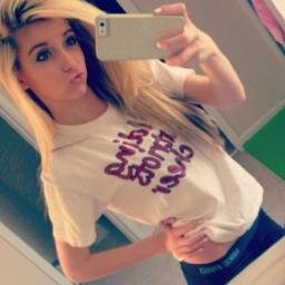 highnote_xoxox's profile picture. Savannah here :) I'mma crazy mofooooo. thanks if u follow me ! i love you❤