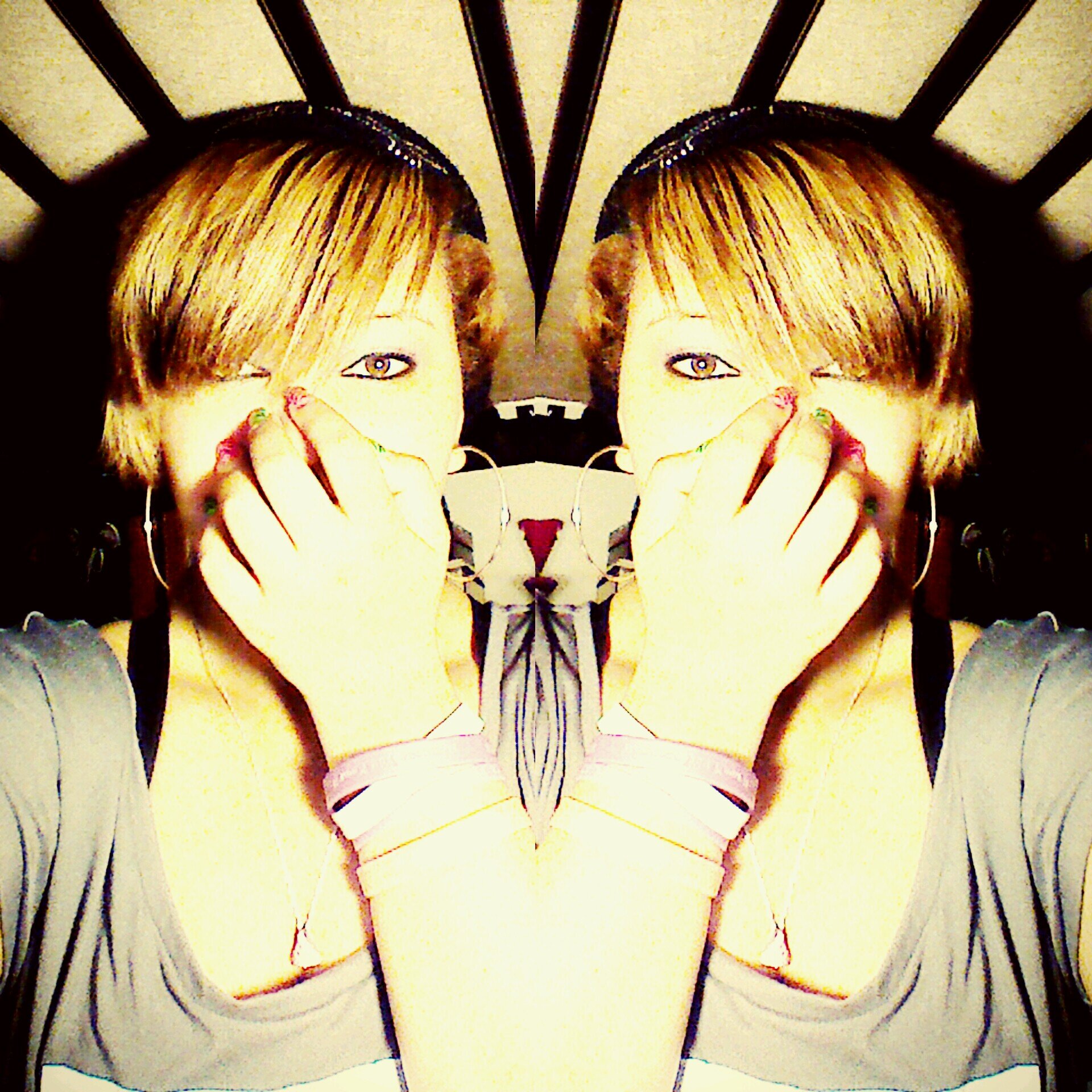 u jus look at my bio and aint goin to click follow BYEEE but if u want a cool,funni,CRAZY preson click Followwp