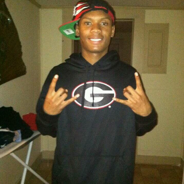 Mob mOb moB mob money over bitches . Ion NeeD det Bitch ima still Get all My Bitches ! #Moblatt