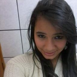Nadaa ée errado se te faz feliz ;)