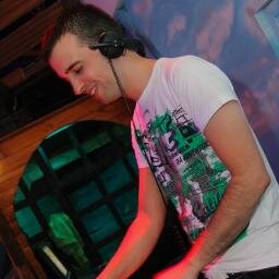 Anteriormente en Mao Mao Beach. Geek. Técnico Especialista en Radioterapia.