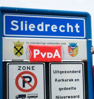 Sliedrecht, een dorp waar we met respect met elkaar omgaan en mensen beoordelen op hun gedrag, niet op hun afkomst of geloof. Ook uw mening telt vertel het ons!