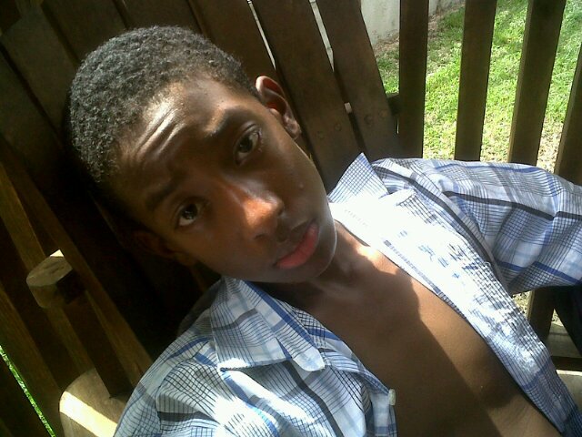 brandonfraser2's profile picture. (y) interested in girls got swag/swerve J'british living the thug life ΛVΔ im cool funny and making funny jokes #teamfollowback speaks the truth and last YOLO