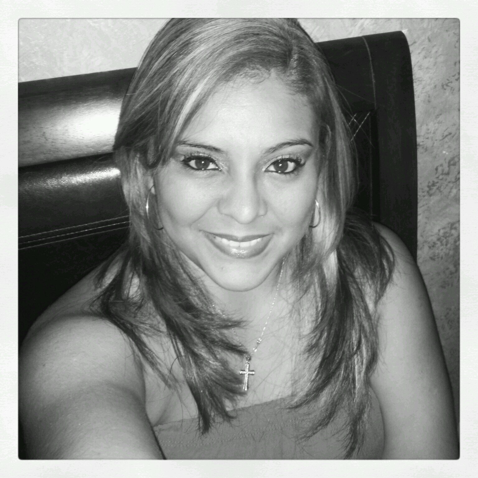Happily married and living life to the fullest!  =)